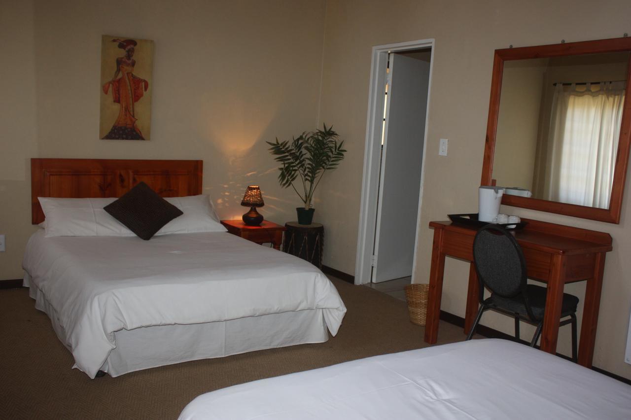 The Nutbush Boma Lodge Hekpoort Екстер'єр фото